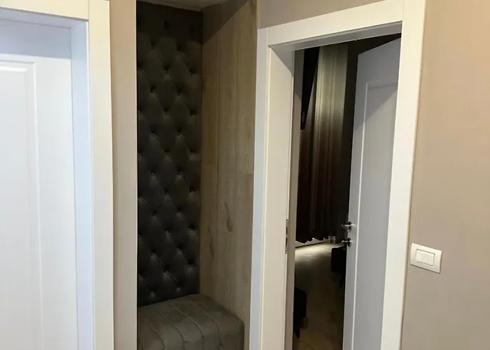 4seasonsgea,urban Lifestyle Apartment,tirana טיראנה